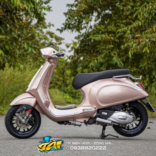 Vespa spint màu bạc ánh hồng 